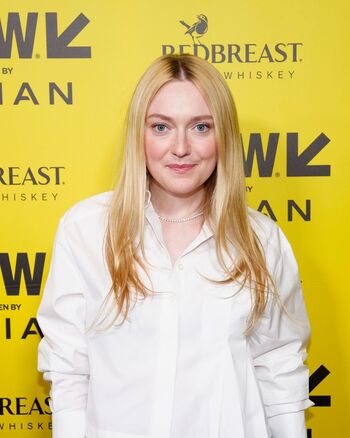 Dakota Fanning