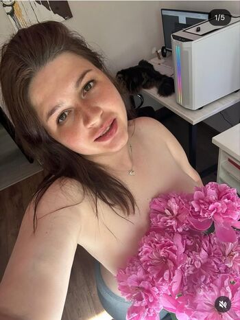Daria Khudozhnitsa