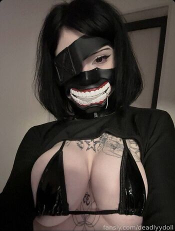 Deadlyydoll