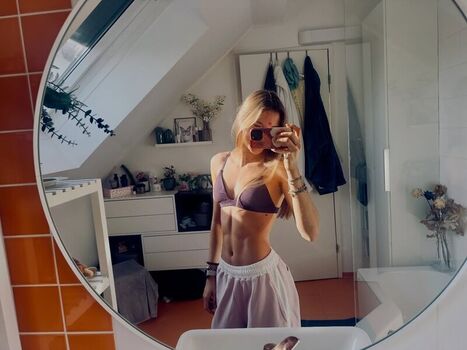 dianasdailydiaryy