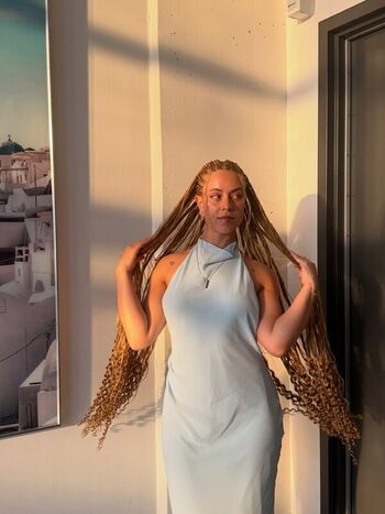 Dina Szekeres