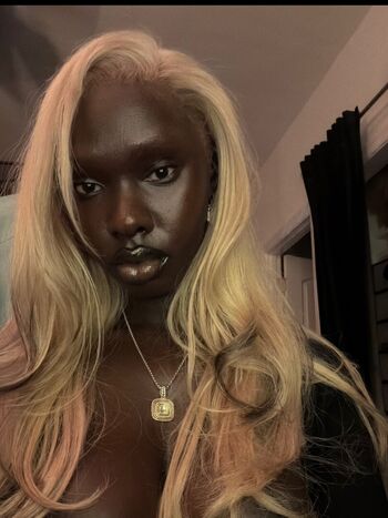 Full leaked Doshadeng private onlyfans photo