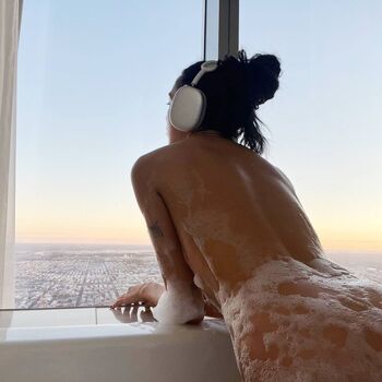 Dua Lipa