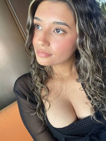 Ela Kavak