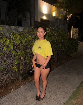 Full leaked Elara private onlyfans photo
