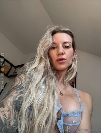 Elena_tight
