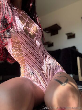 Full leaked Ellexxaurus private onlyfans photo