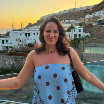 Ellie Leach