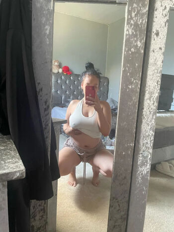 ellielea04