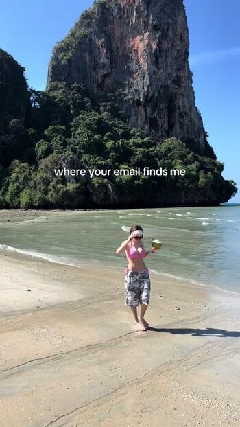 Full leaked Eloisemrharkness private onlyfans photo