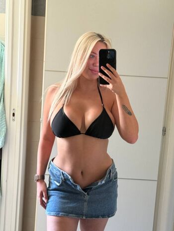 Emily Dolly
