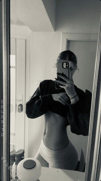emma_jelschen