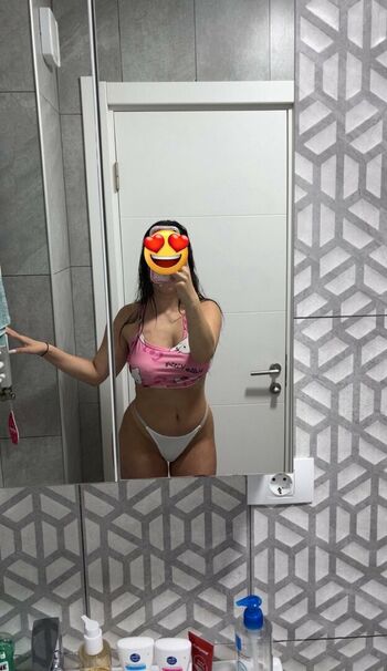 Esracicekk0