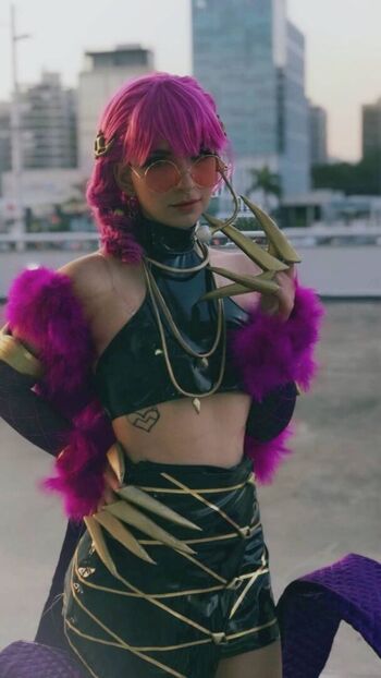 Faye Tan