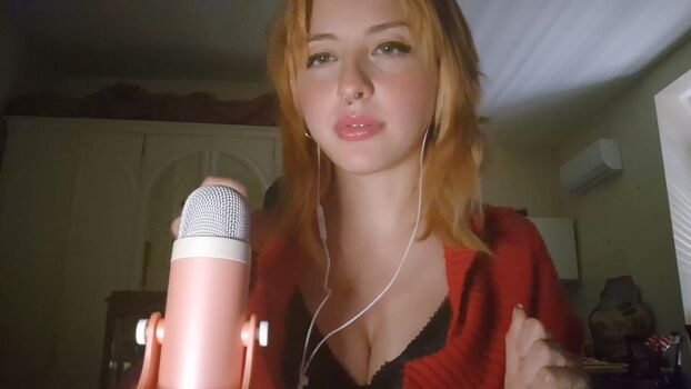 Fleur-De-Lys Asmr