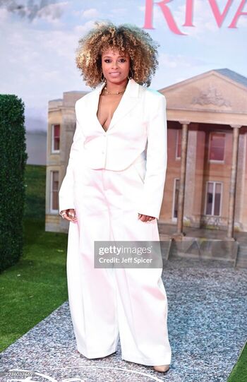 Fleur East