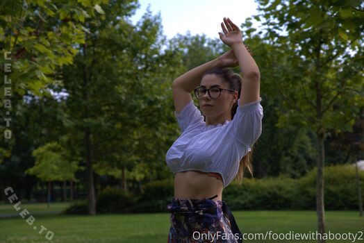 Foodiewithabooty2