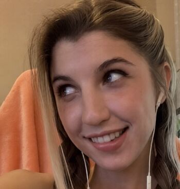 FrivolousFox ASMR
