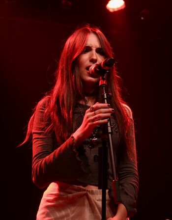Gabriela bee