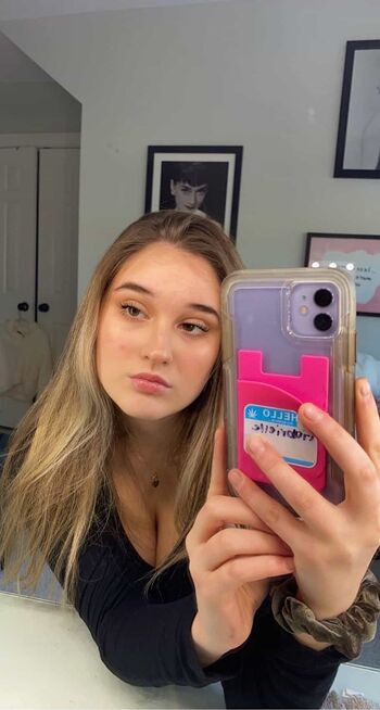 Full leaked Gabrielle private onlyfans photo