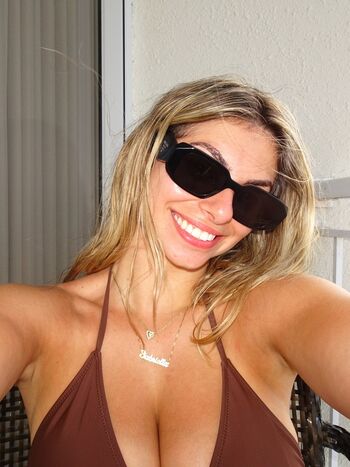 gaby_zola