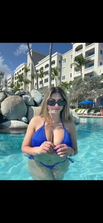 gaby_zola