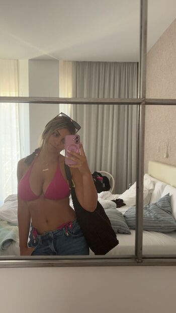 gaby_zola