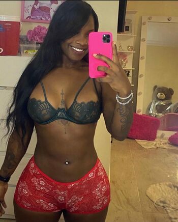 Full leaked Gailen la moyeta private onlyfans photo