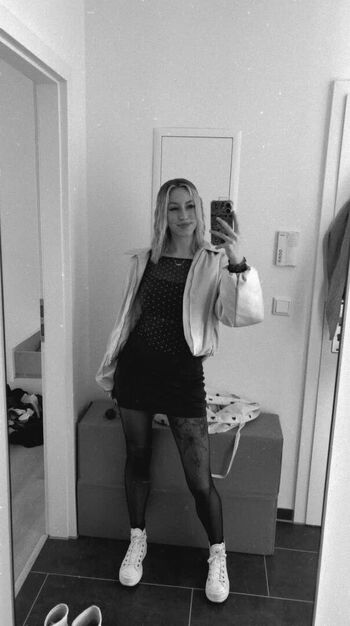 Full leaked German samy private onlyfans photo