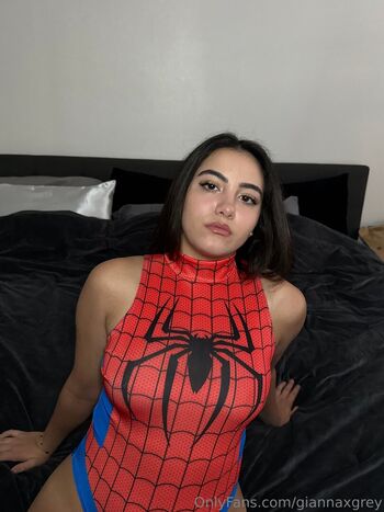 Giannagreyx