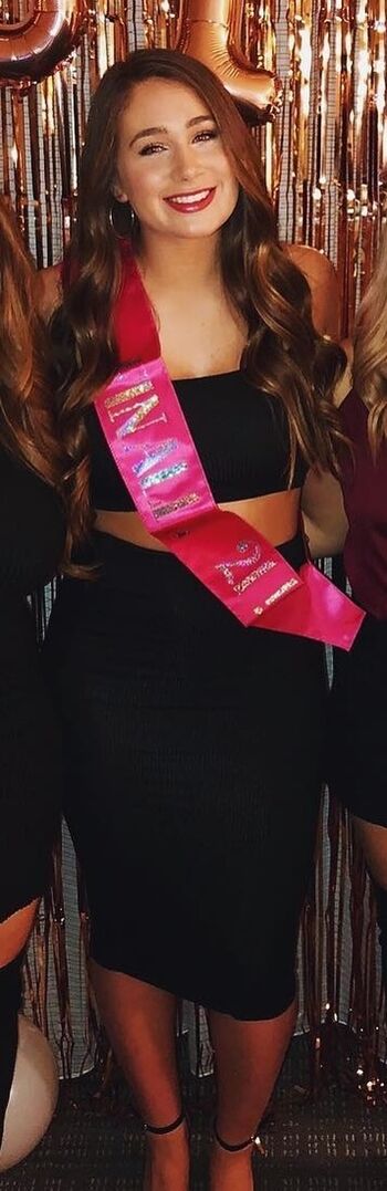 Gina Lewis