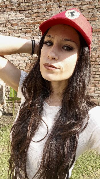 goddesbrunettee