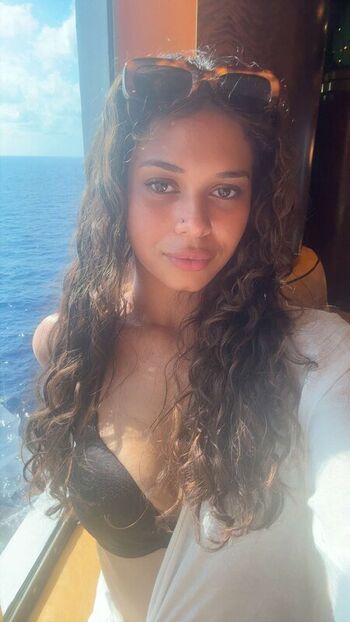 Full leaked Gracie walker private onlyfans photo