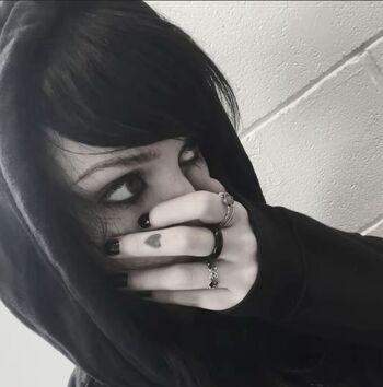Full leaked Graveyardbaby private onlyfans photo