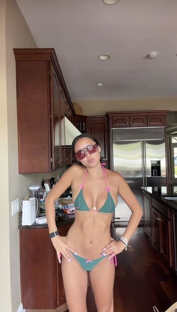 Hannah Lee