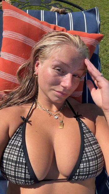 Hannah Woods