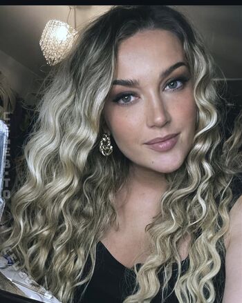 Full leaked Hanu private onlyfans photo