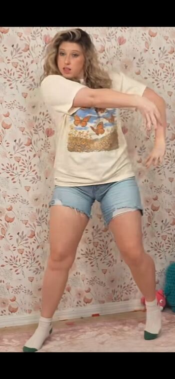 Happyhappygaltv