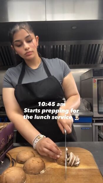 harshieatsandlives
