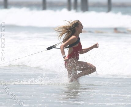 Hassie Harrison