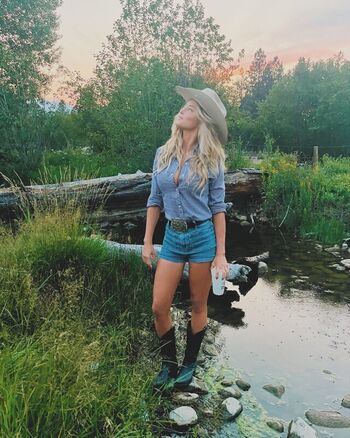 Hassie Harrison