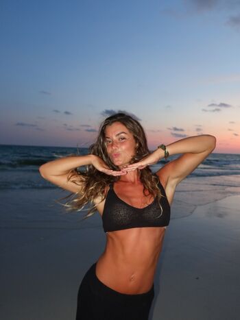Hopie Schlenker