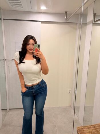 hyunji_queen