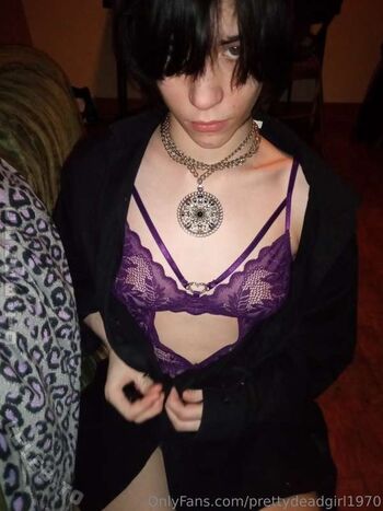 imprettydeadgirl