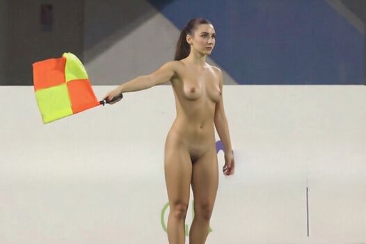 Italian Nude Vips