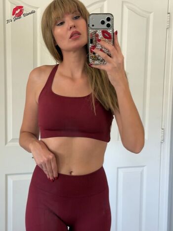 ItsJustblondie