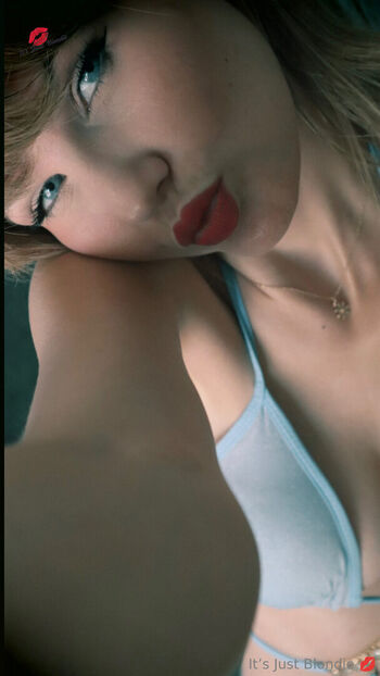 ItsJustblondie