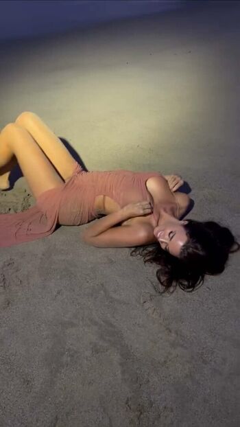 Ivana Knoll