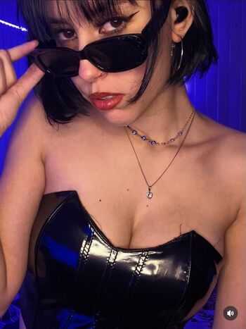 ivy_moon