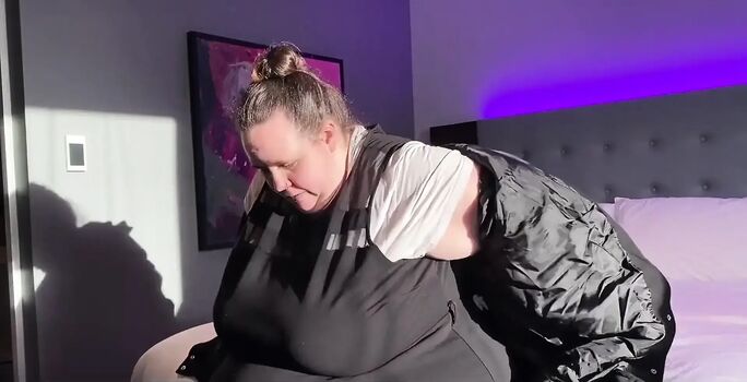 ivywaifu